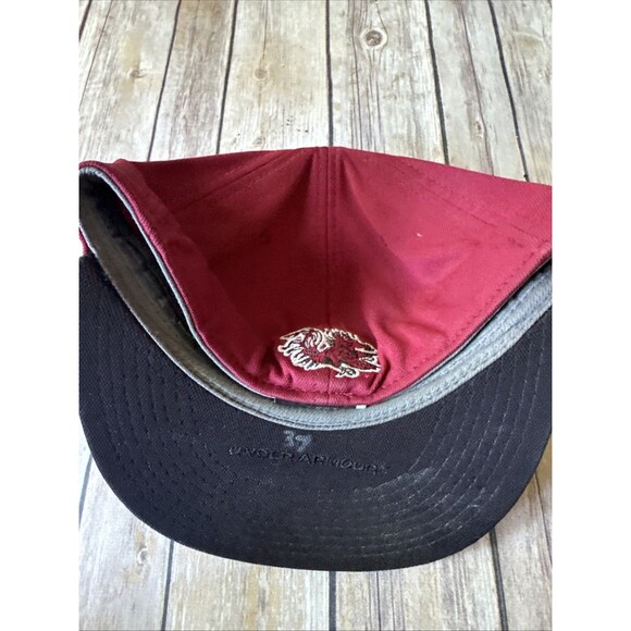Under Armour South Carolina Gamecocks Baseball player team issued Hat Garnet - Picture 3 of 4
